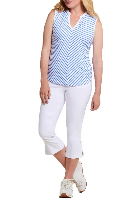 Feminine Charm Flatten It Pull On Capri With Buttons In White