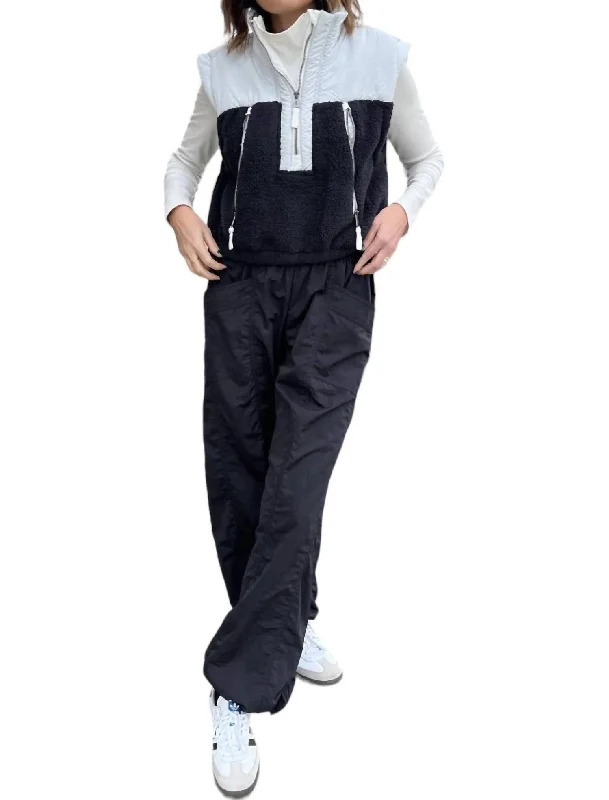 Luxury Style Off The Record Pants In Black
