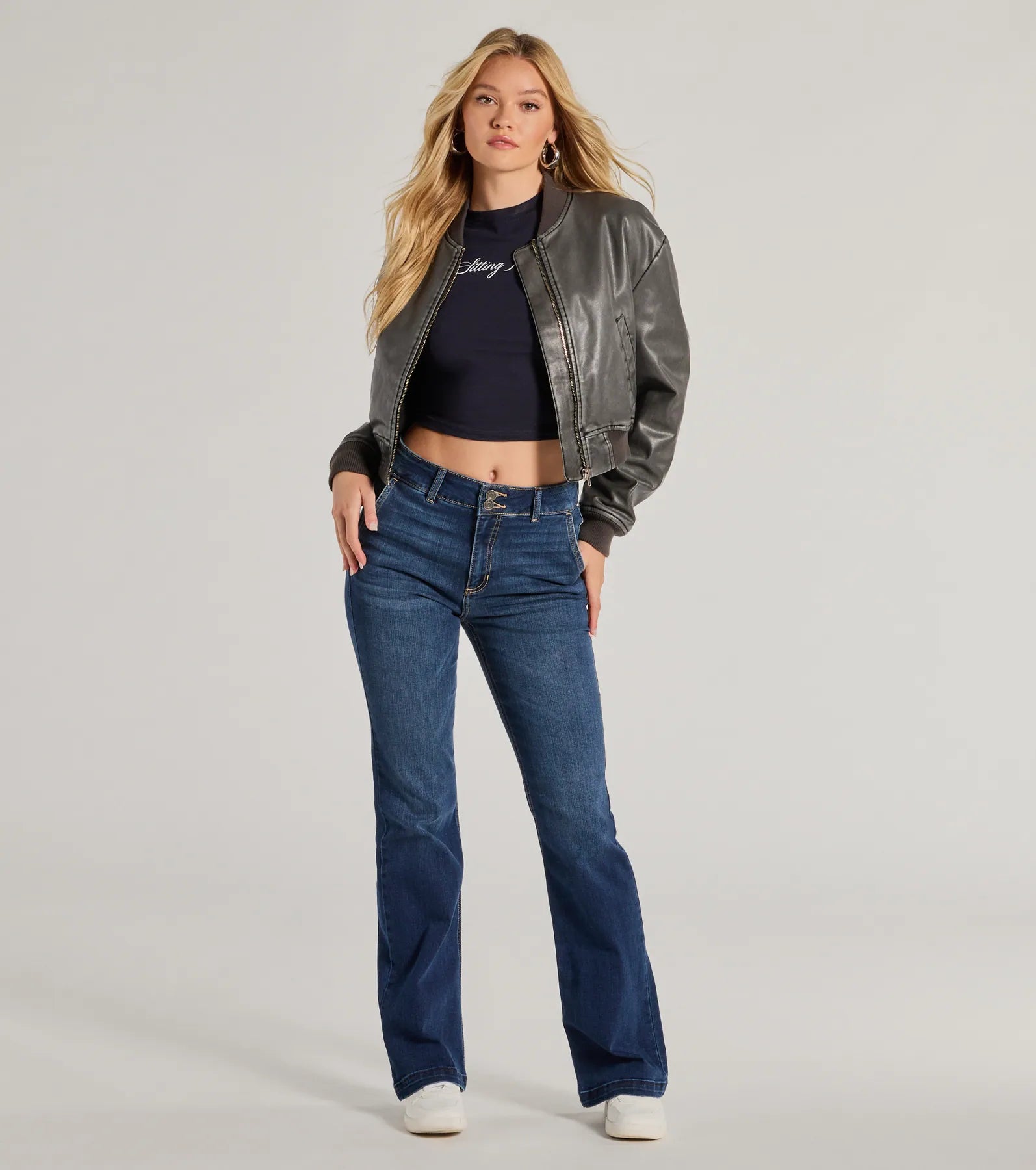 Cute Design Effortless Staple High-Rise Bootcut Jeans