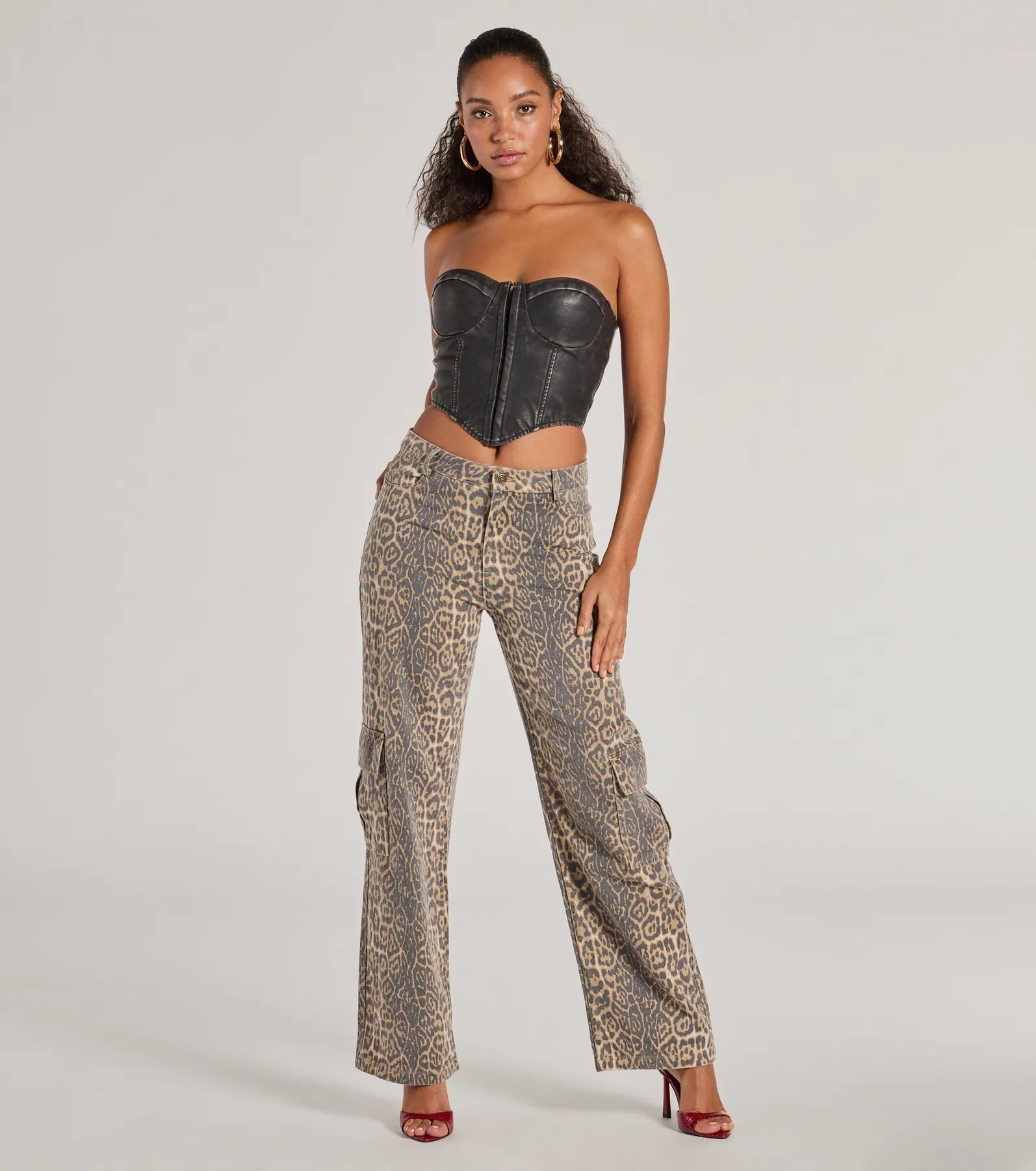 Perfect Tailoring It-Girl Factor Leopard Print Cargo Denim Pants