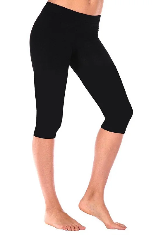Designer Style Smooth Capri Leggings, Black