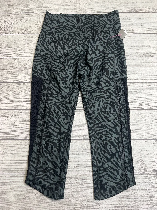 Noble Temperament Athletic Leggings By Lululemon  Size: 8