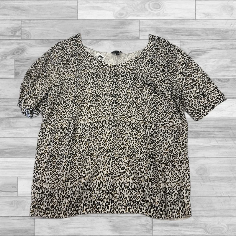 Weekend Comfort Wear Top Short Sleeve By Talbots In Leopard Print, Size: L
